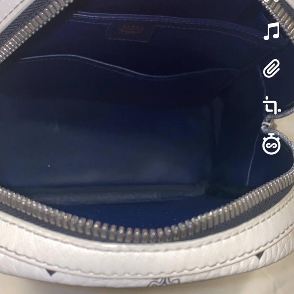 Mcm Backpack Medium Size - image 4